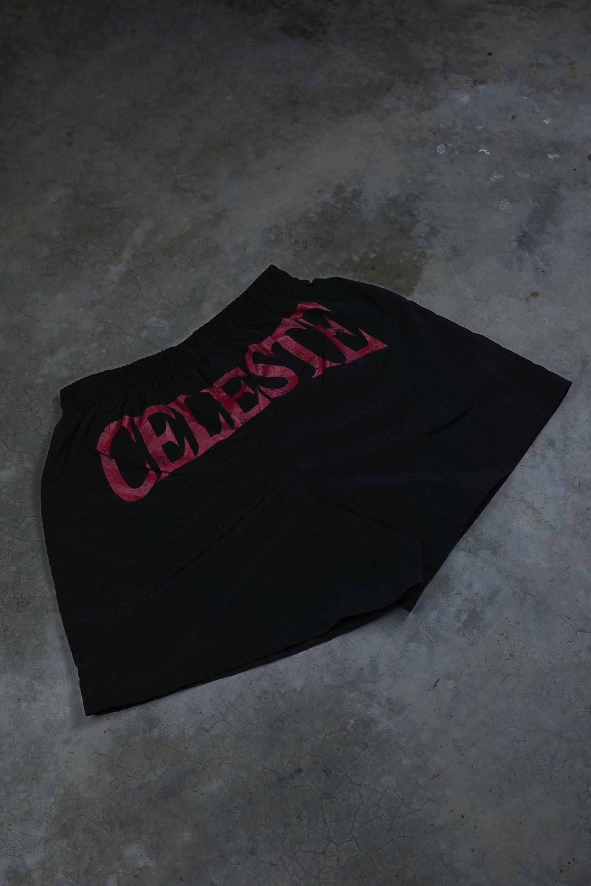 STELLAR BLACK/RED SHORTS - CELESTE SPORTSSS