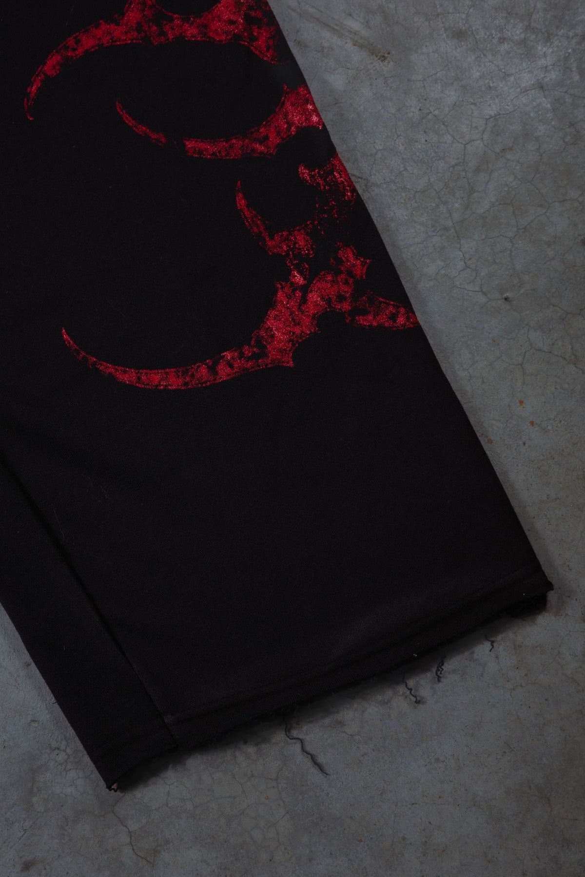 STELLAR BLACK/RED SWEATPANTS - CELESTE SPORTSSS