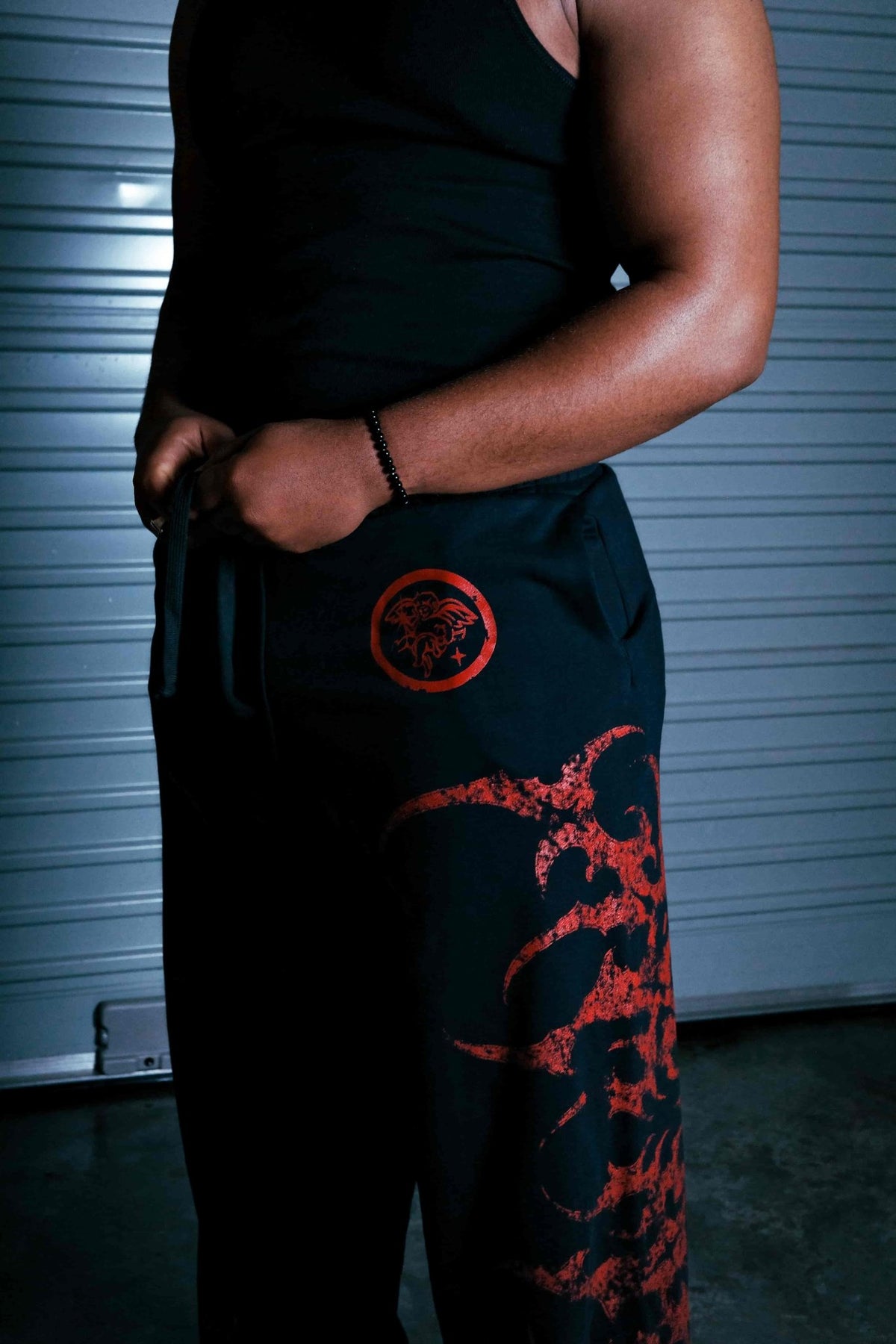 STELLAR BLACK/RED SWEATPANTS - CELESTE SPORTSSS